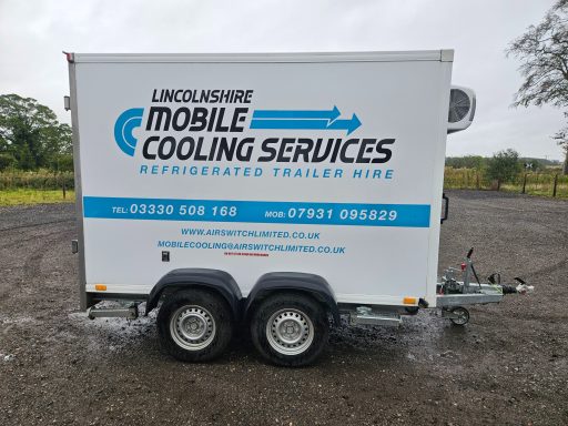 refrigerated trailer side view